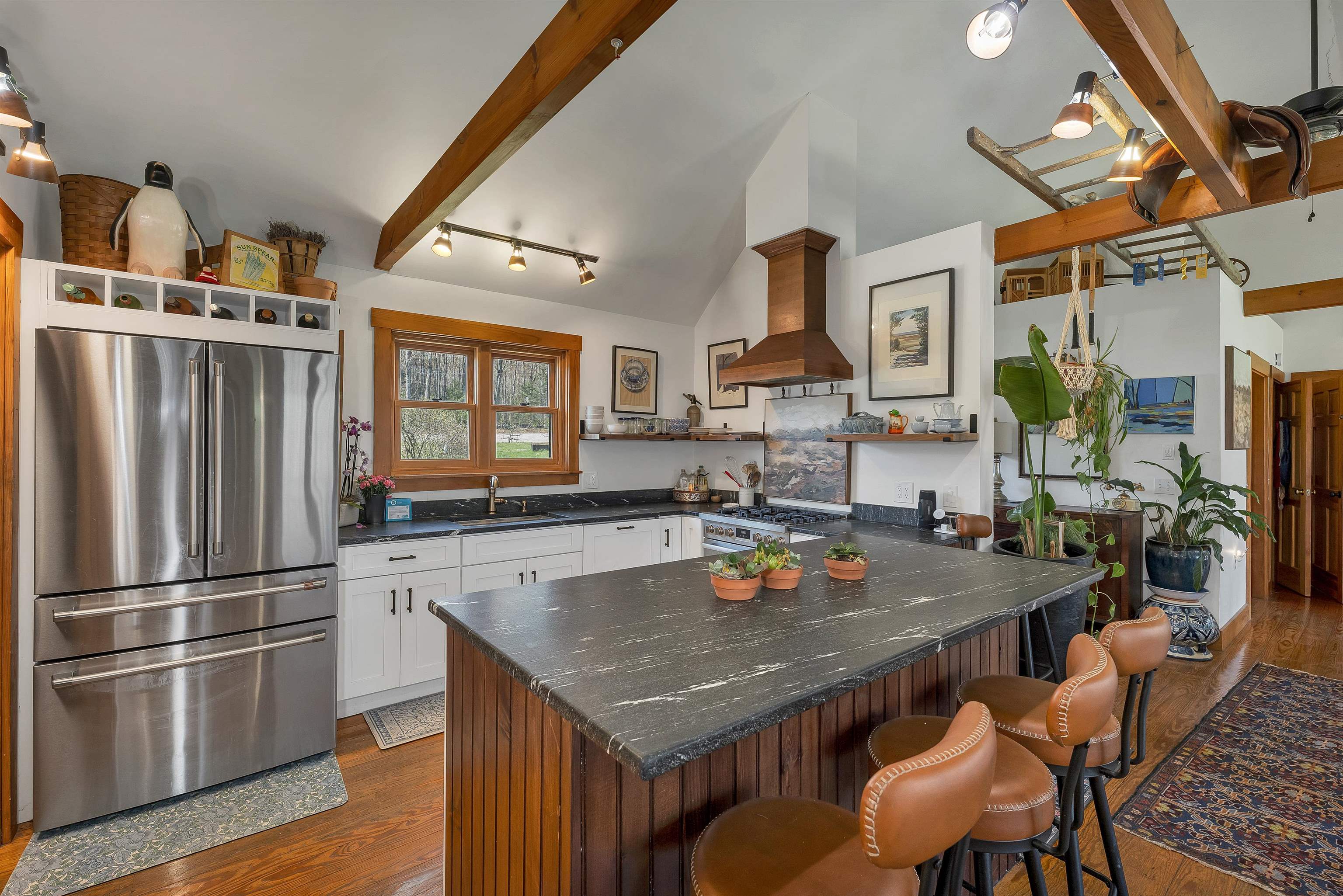 20 Dale Road, Unit A Sandwich, NH 03227 - Photo 2 of 25 Gallery Image 2