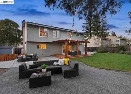 $1,999,000 | 14 Leeds Court East, Danville, CA 94526