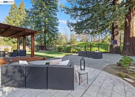 $1,999,000 | 14 Leeds Court East, Danville, CA 94526