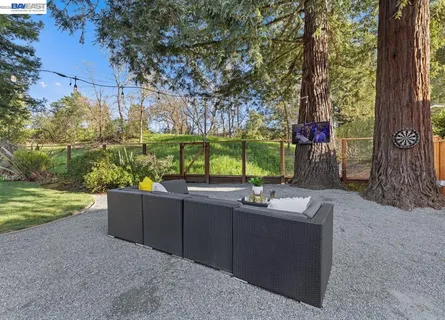 $1,999,000 | 14 Leeds Court East, Danville, CA 94526
