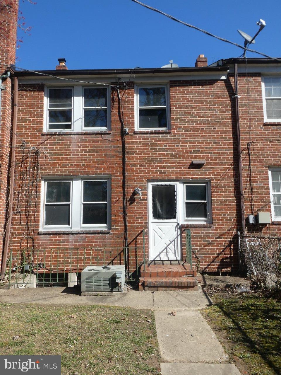 1020 Harwall Road Baltimore, MD 21207 - Photo 2 of 13