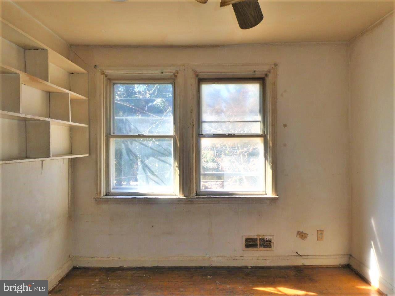 1020 Harwall Road Baltimore, MD 21207 - Photo 10 of 13