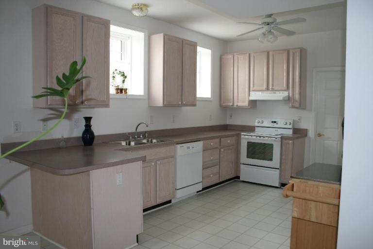 4315 Poole Road Finksburg, MD 21048 - Photo 15 of 22 lower level full kitchen