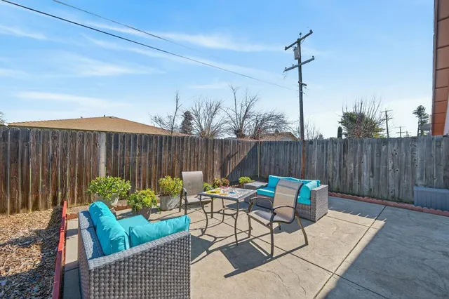 $396,000 | 124 Muir Circle, Woodland, CA 95695