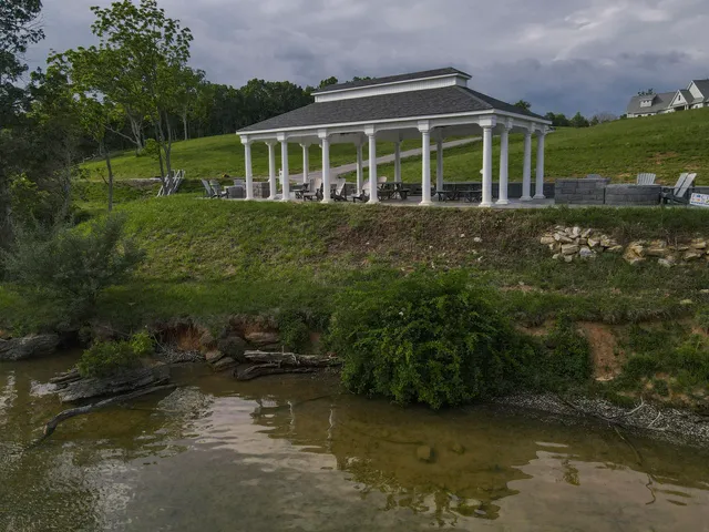 $300,000 | Lot 9 Tanager Cove, Dublin, VA 24084