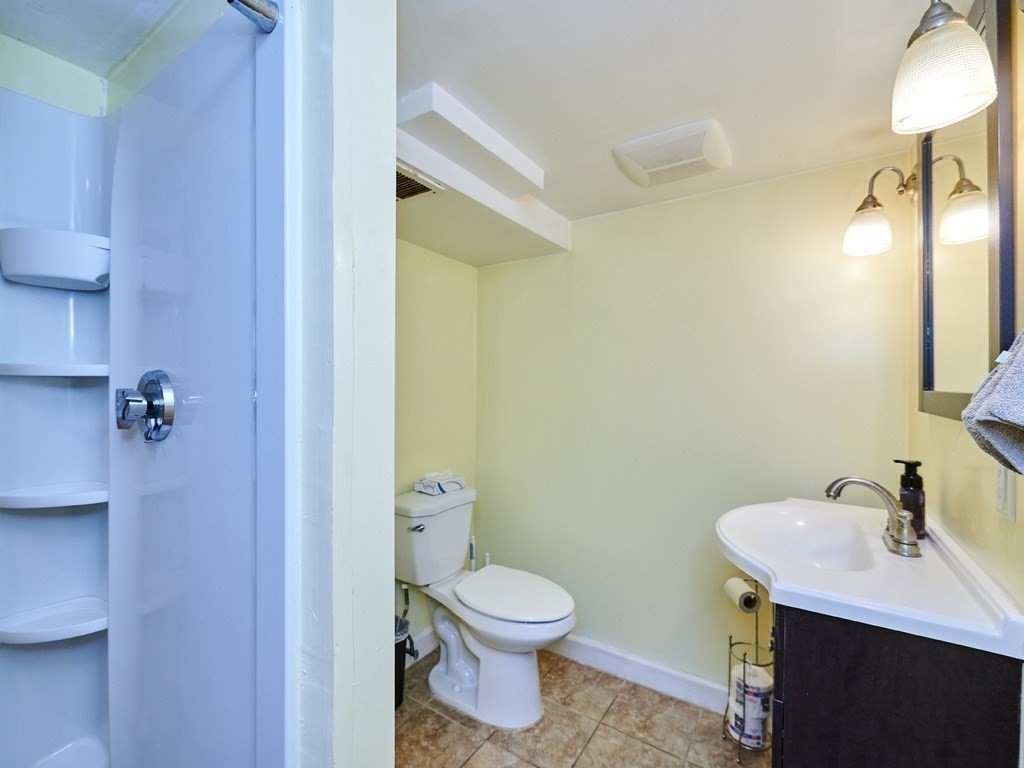 78 Sycamore Street Everett, MA 02149 - Photo 25 of 31