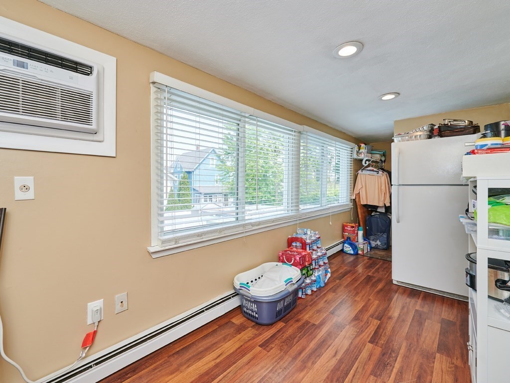 78 Sycamore Street Everett, MA 02149 - Photo 8 of 31