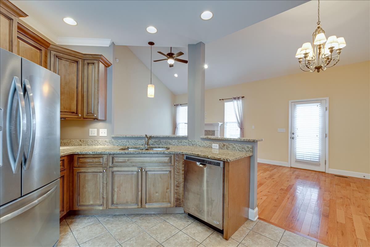 8453 Standifer Gap Road, Unit 6 Chattanooga, TN 37421 - Photo 5 of 21 B4680076-D6AD-4FE6-BB2F-6A6E7EEC3967