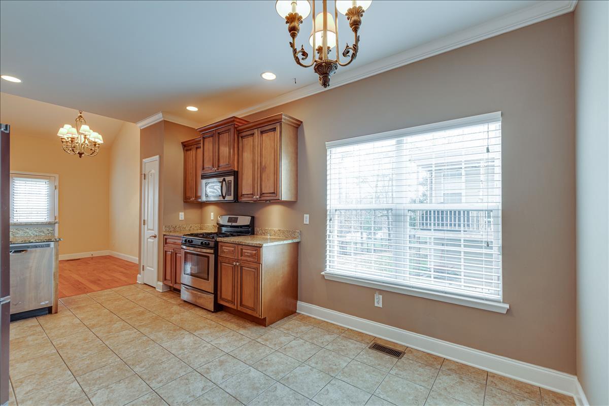 8453 Standifer Gap Road, Unit 6 Chattanooga, TN 37421 - Photo 8 of 21 BA695241-9FCB-49E6-A15C-EB4A5F839721