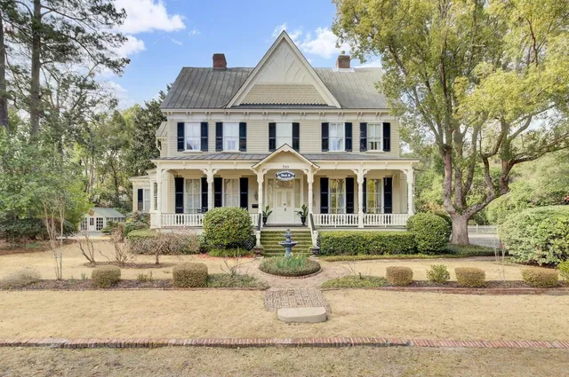 $1,799,000 | 710 South Main Street, Summerville, SC 29483