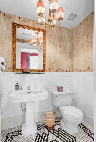 $1,799,000 | 710 South Main Street, Summerville, SC 29483