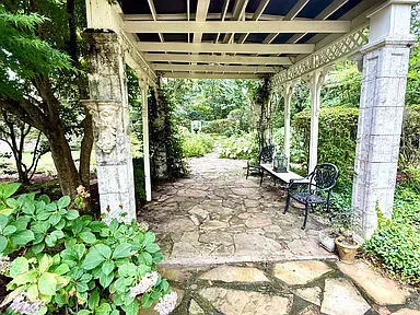 $1,799,000 | 710 South Main Street, Summerville, SC 29483