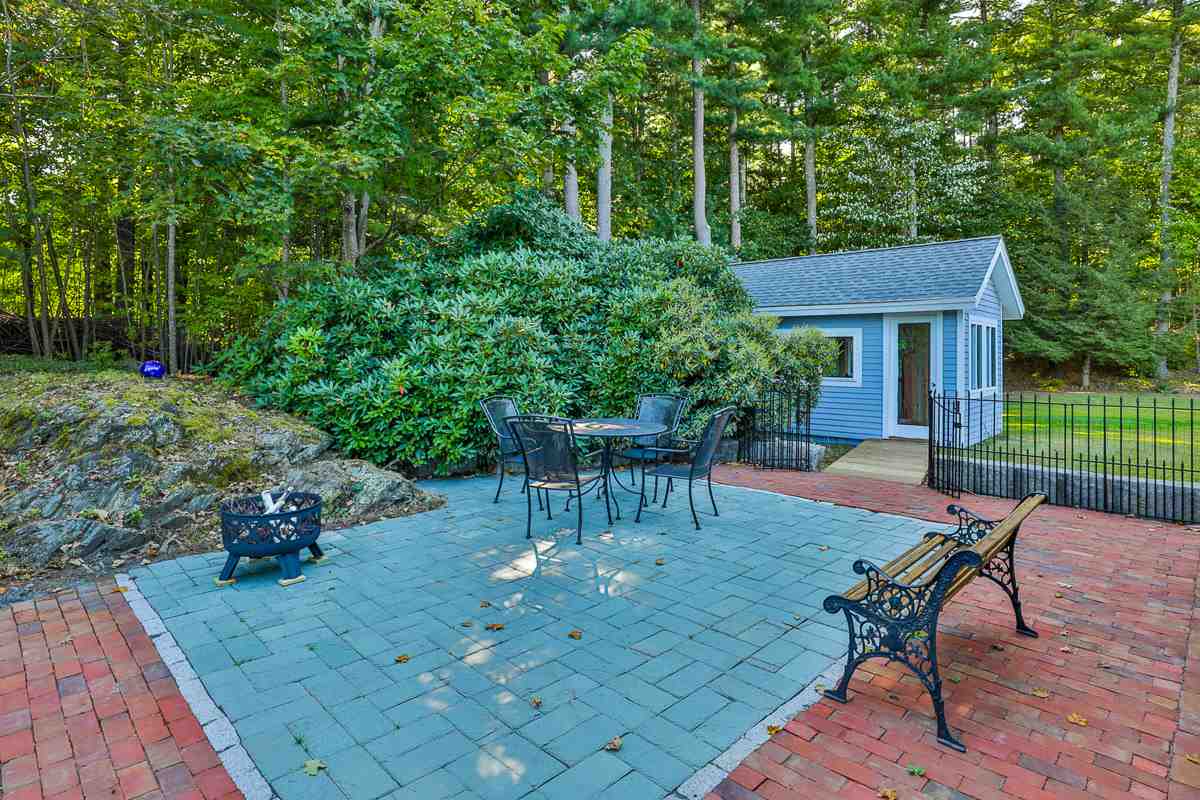 69 Pepperell Road Hollis, NH 03049 - Photo 23 of 29
