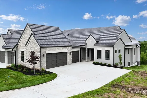 $1,436,148 | 13751 Pembroke Lane, Leawood, KS 66224