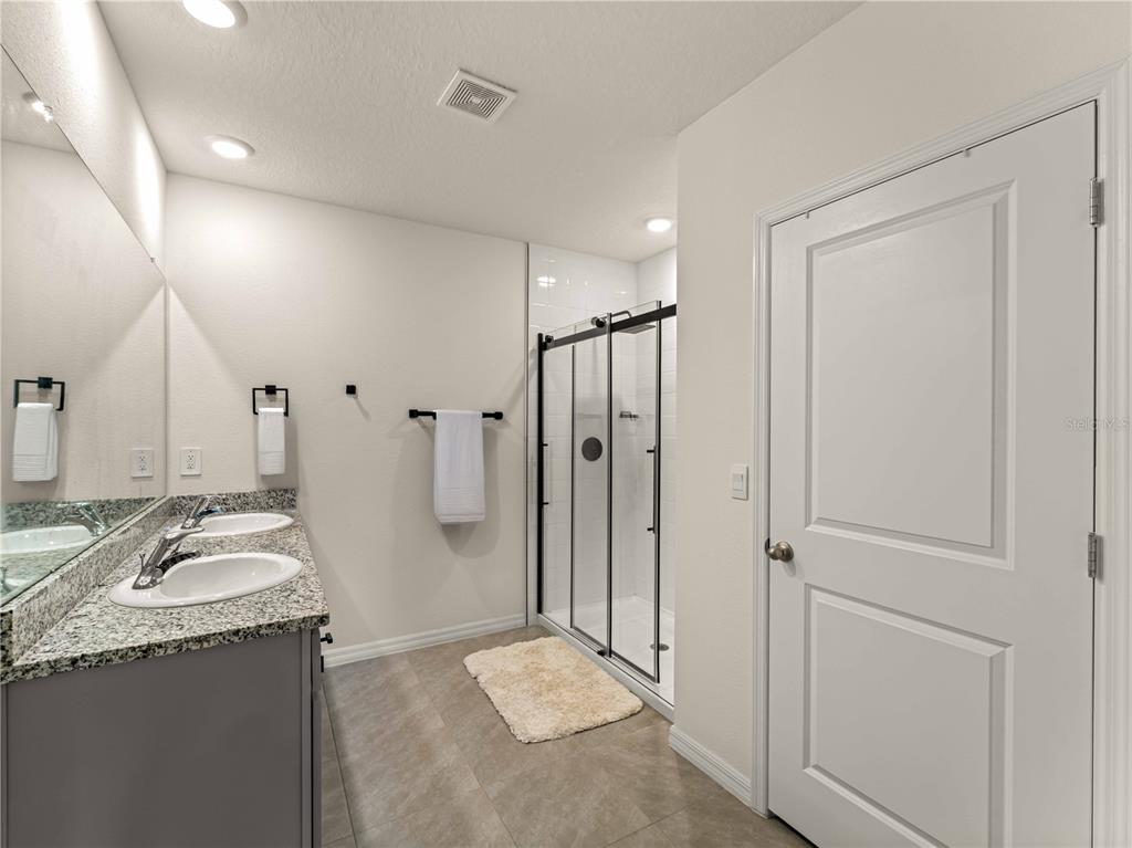 17737 Canopy Place Lakewood Ranch, FL 34211 - Photo 11 of 26