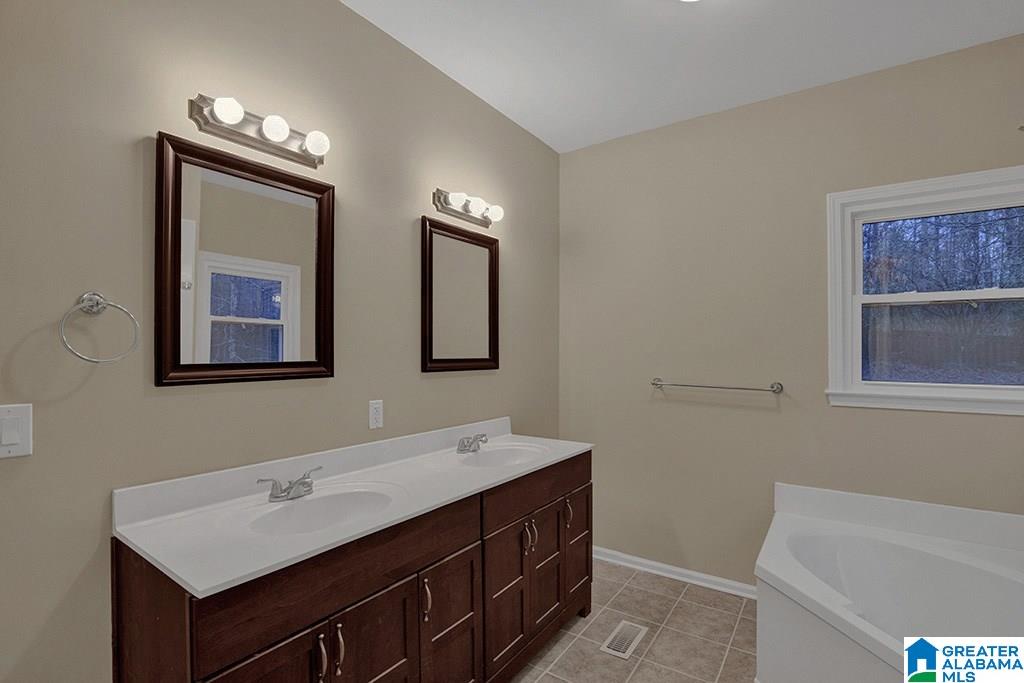 205 Grand Club Circle Alabaster, AL 35114 - Photo 8 of 16