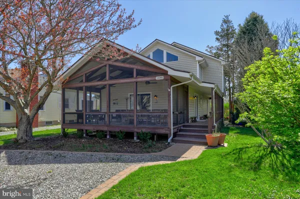 $1,999,000 | 21095 Elizabeth Avenue, Rehoboth Beach, DE 19971