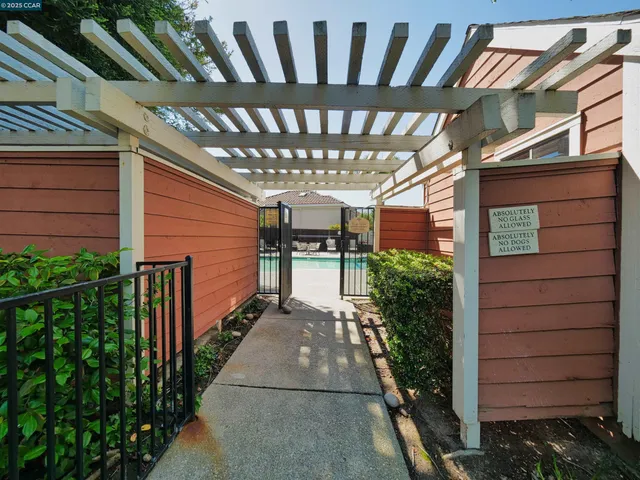 $449,000 | 122 Eastridge Drive, San Ramon, CA 94582