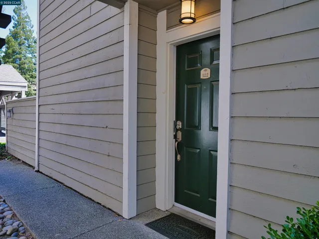 $449,000 | 122 Eastridge Drive, San Ramon, CA 94582