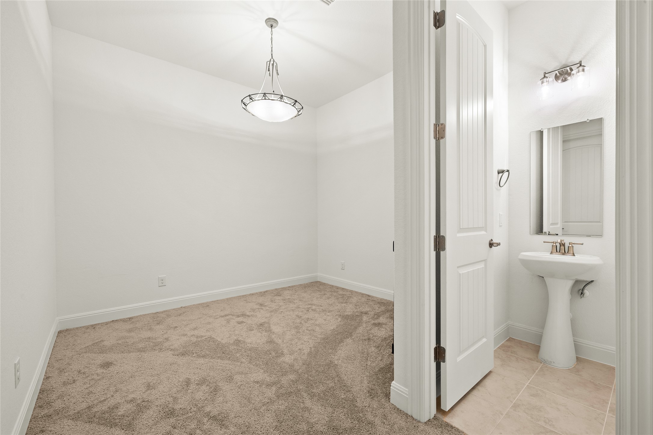 101 Bosco Road Hutto, TX 78634 - Photo 25 of 34 a view of a bathroom with shower
