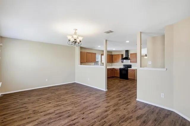 $2,300 | 6701 Corral Lane, Denton, TX 76210