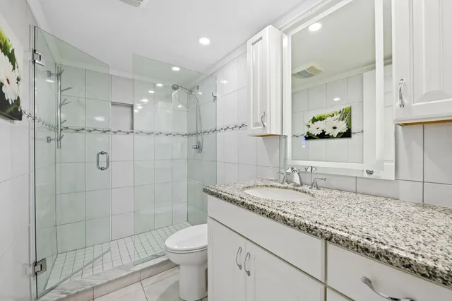 $274,000 | 170 Southeast 5th Avenue, Unit 103, Dania Beach, FL 33004