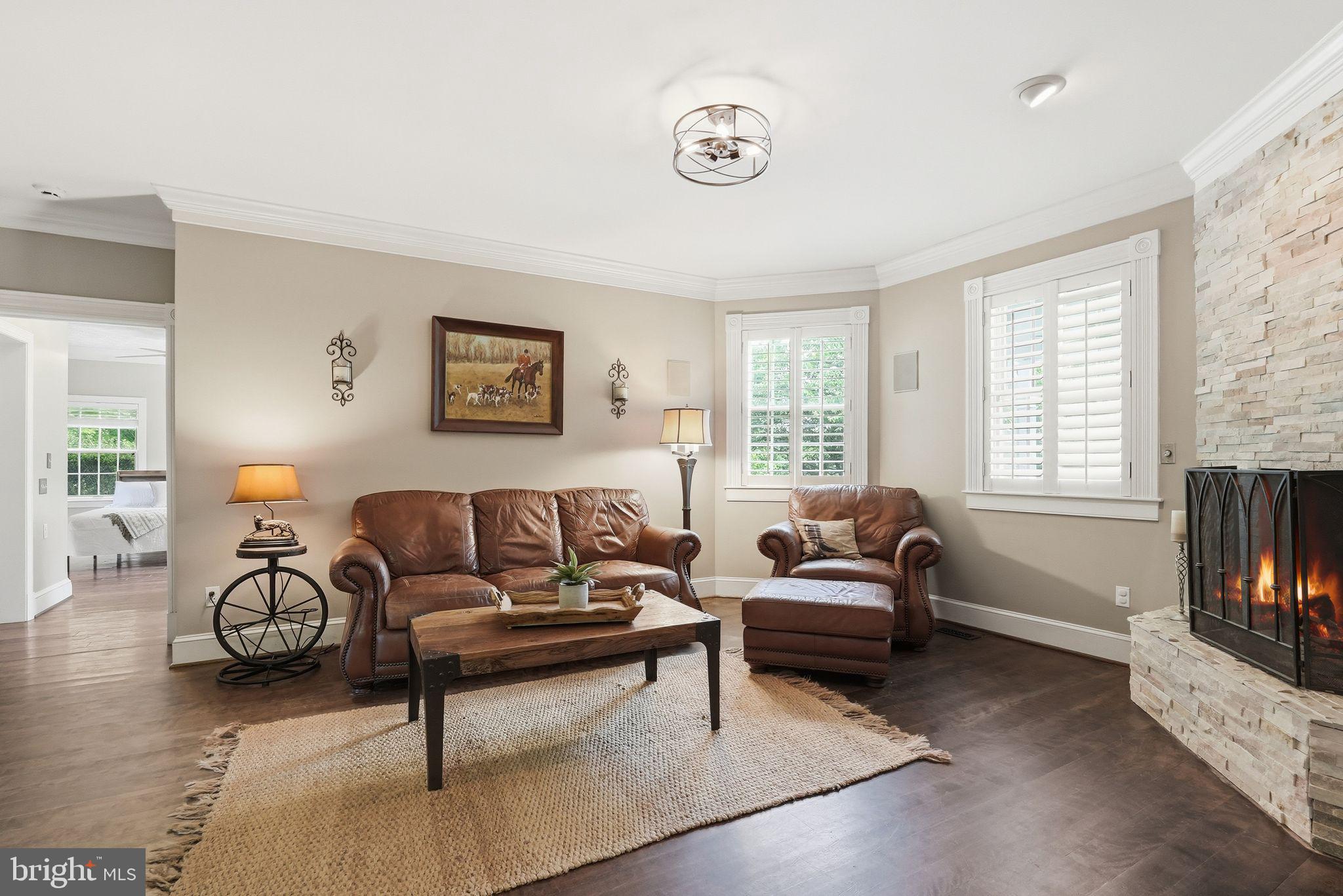 7724 Cannonball Gate Road Warrenton, VA 20186 - Photo 29 of 98 Family Room