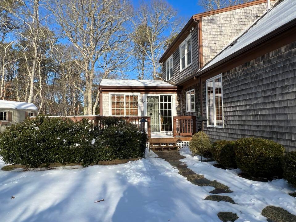 80 Cliff Pond Road Brewster, MA 02631 - Photo 7 of 53 80 Cliff Pond5