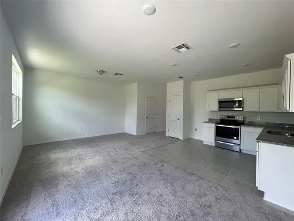 $1,850 | 545 Madison Drive, Davenport, FL 33837