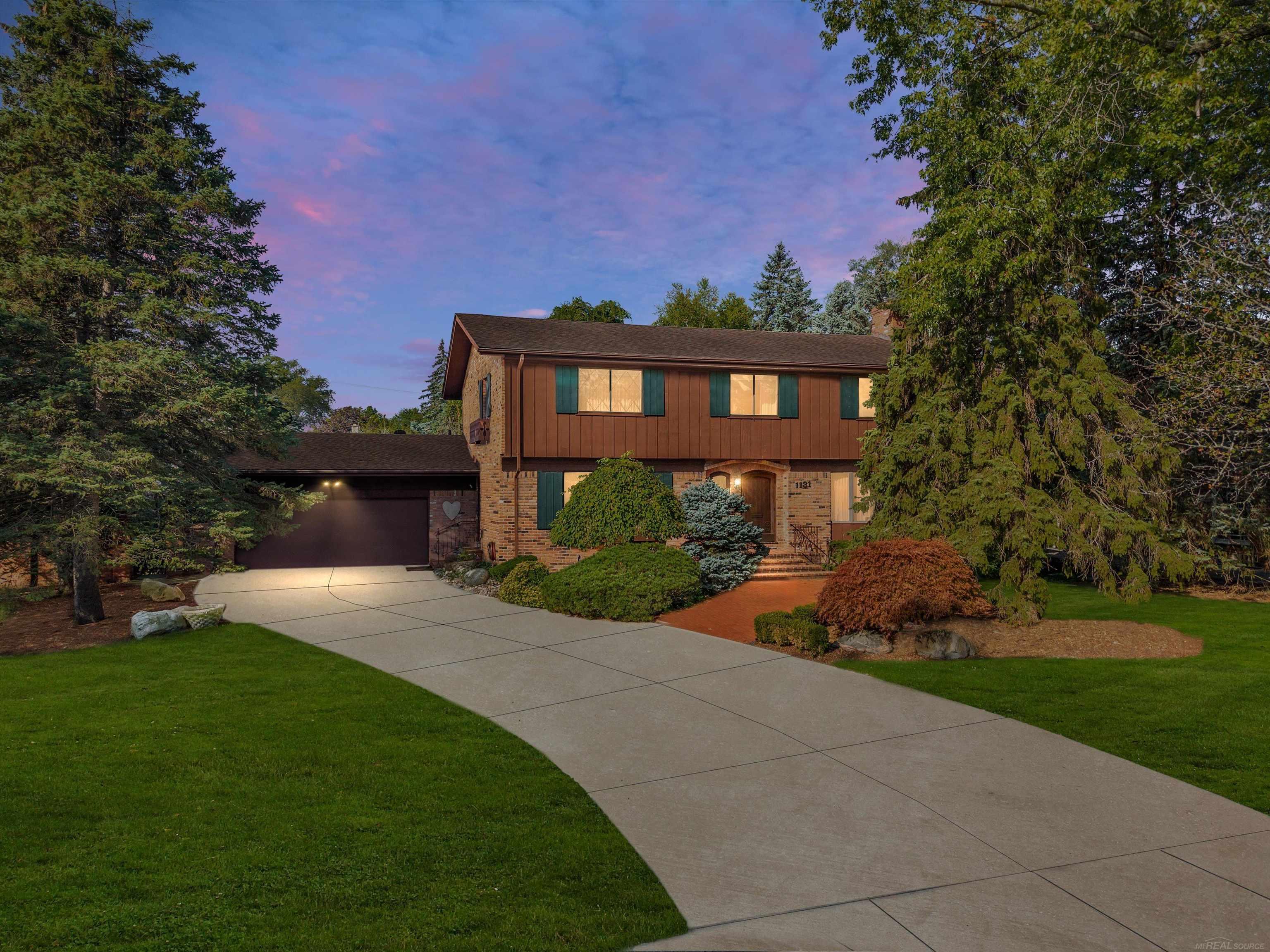 1131 Audubon Road Grosse Pointe Park, MI 48230 - Photo 2 of 80