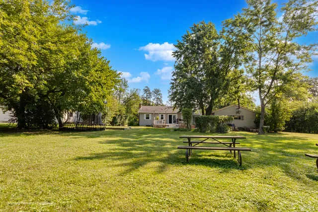 $374,900 | 7254 Fair Elms Avenue, Burr Ridge, IL 60527