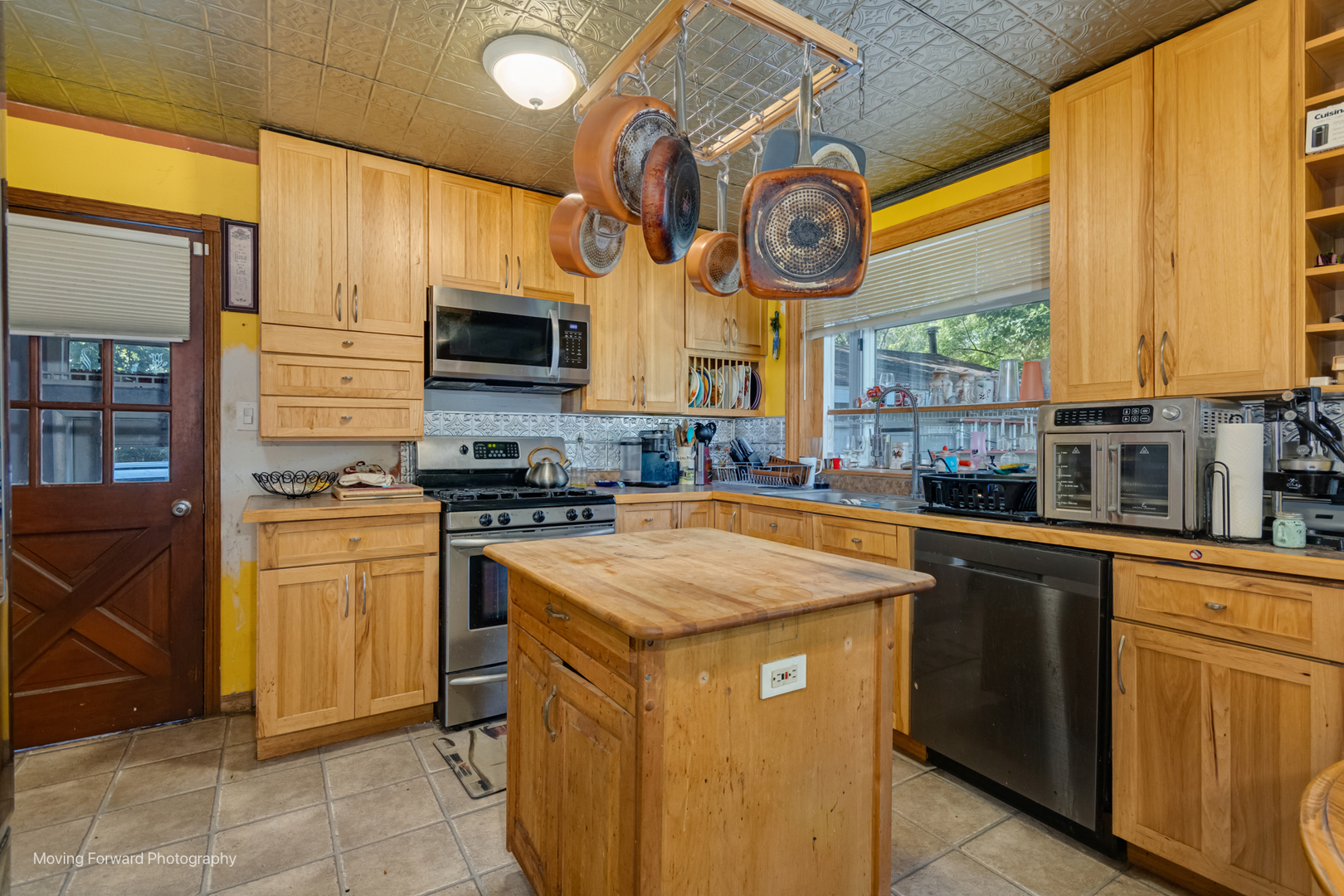 7254 Fair Elms Avenue Burr Ridge, IL 60527 - Photo 6 of 22