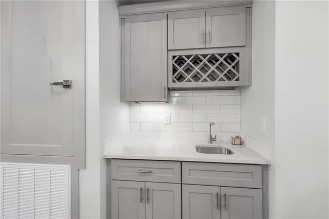 $265,000 | 776 Moanalua Way, Unit 101, Diamondhead, MS 39525