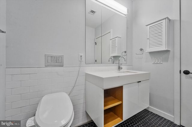 $549,000 | 57 N Street Northwest, Unit 125, Washington, DC 20001