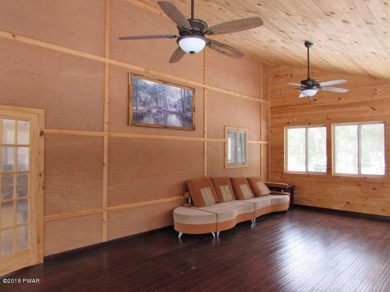 116 Ridgeway Drive Hawley, PA 18428 - Photo 4 of 33 Florida Room View 2