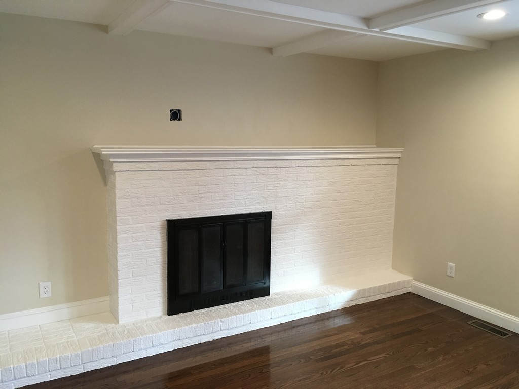 10 Spring Street Norfolk, MA 02056 - Photo 12 of 27 Gallery Image 12
