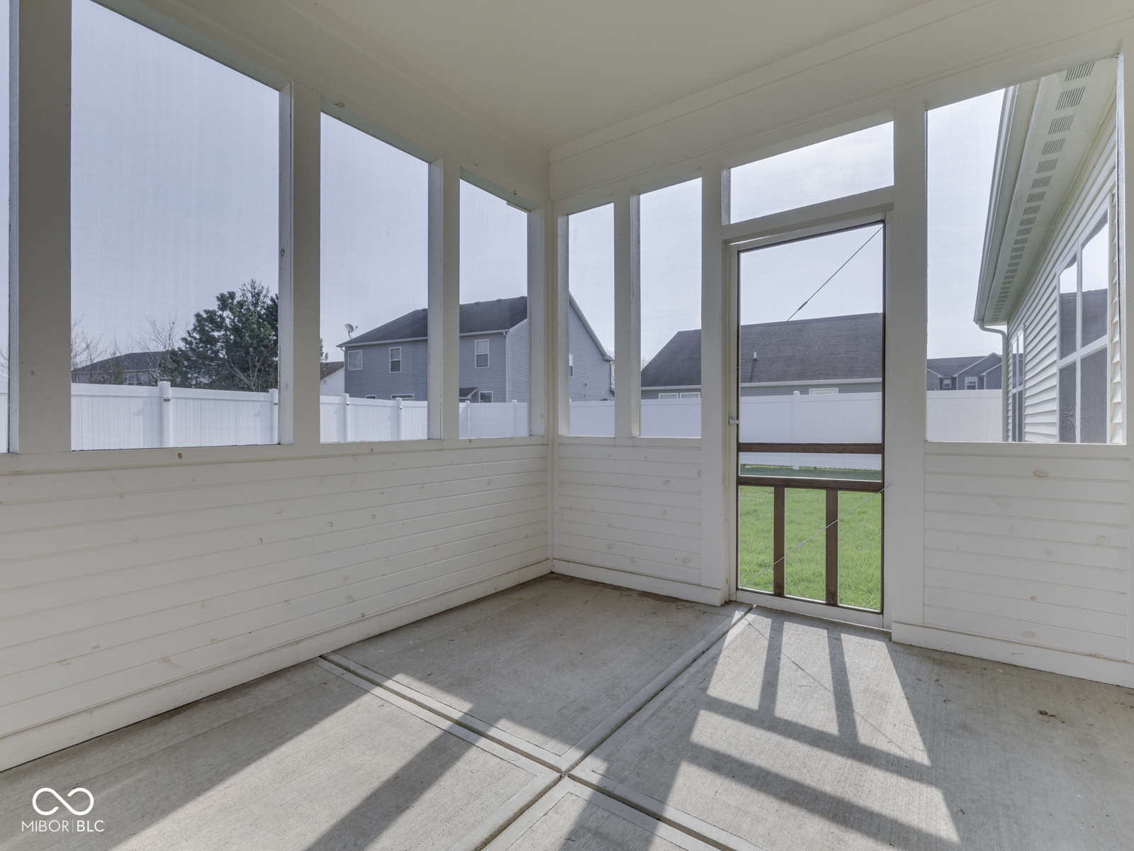 1810 Maplewood Court Pendleton, IN 46064 - Photo 18 of 34