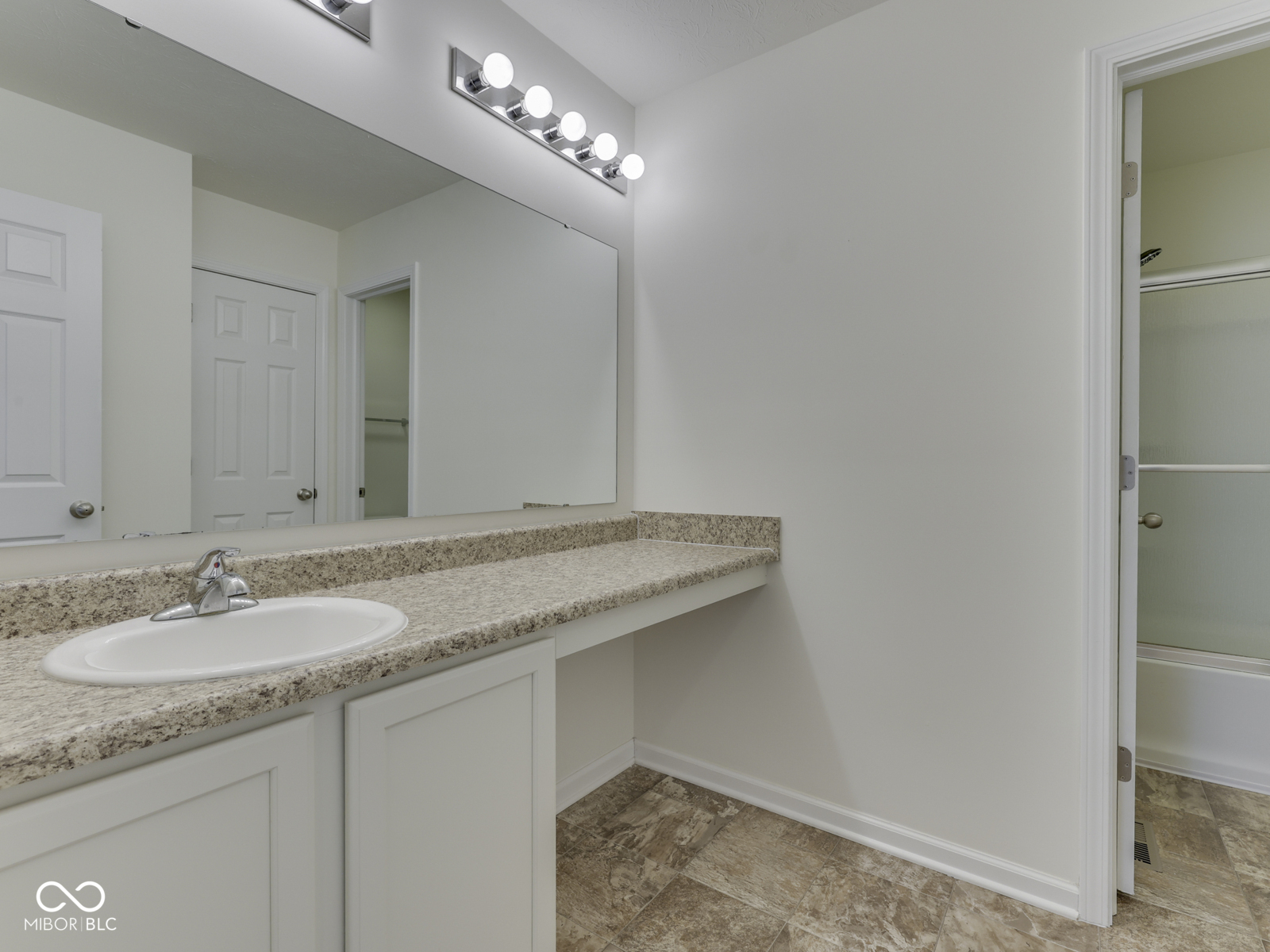 1810 Maplewood Court Pendleton, IN 46064 - Photo 32 of 34