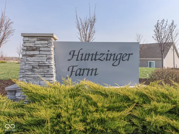 $375,000 | 1810 Maplewood Court, Pendleton, IN 46064