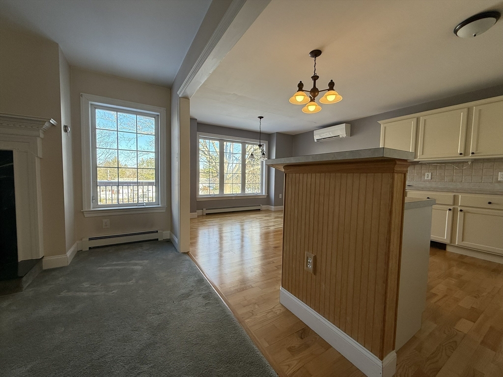 61 Park Avenue Webster, MA 01570 - Photo 12 of 42