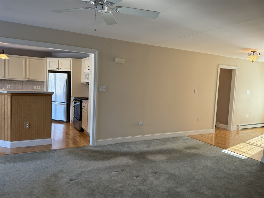 61 Park Avenue Webster, MA 01570 - Photo 20 of 42