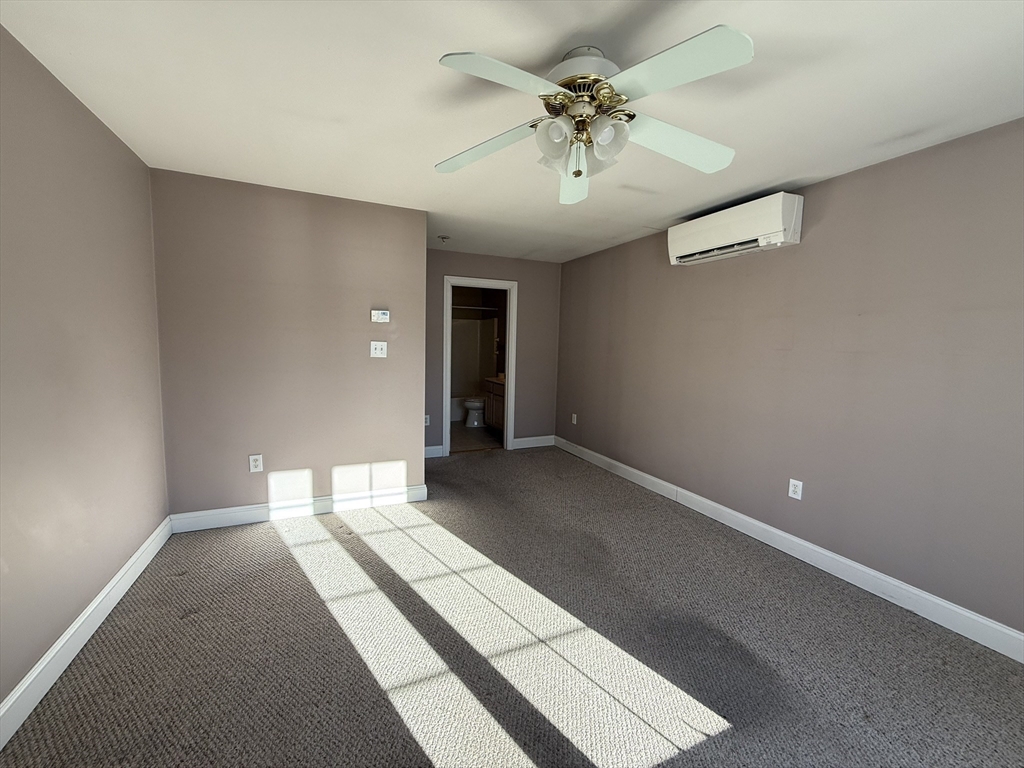 61 Park Avenue Webster, MA 01570 - Photo 25 of 42