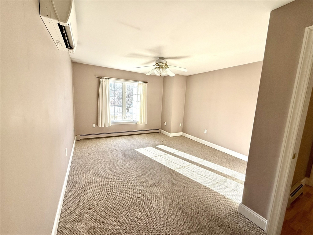 61 Park Avenue Webster, MA 01570 - Photo 26 of 42