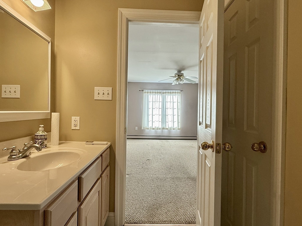 61 Park Avenue Webster, MA 01570 - Photo 27 of 42