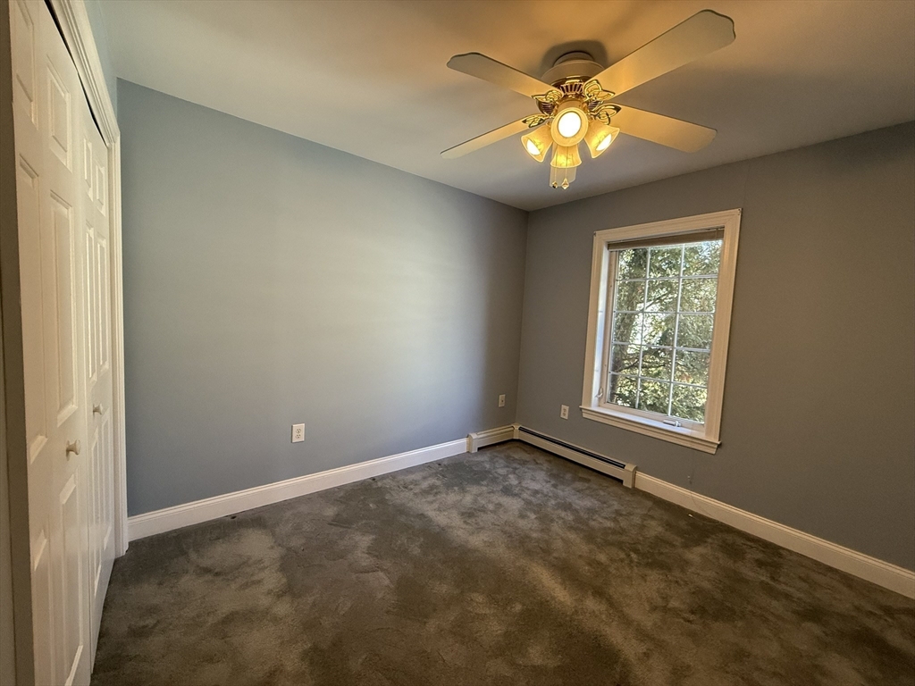 61 Park Avenue Webster, MA 01570 - Photo 33 of 42