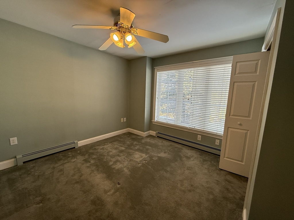 61 Park Avenue Webster, MA 01570 - Photo 35 of 42