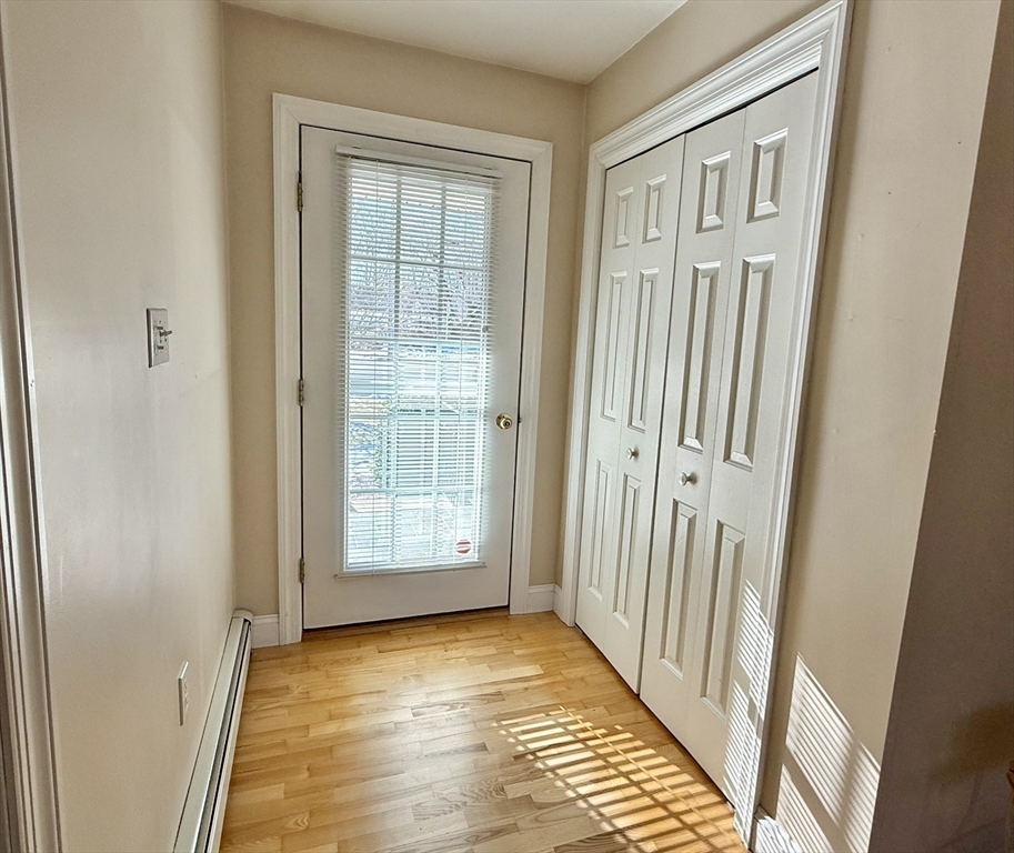 61 Park Avenue Webster, MA 01570 - Photo 5 of 42