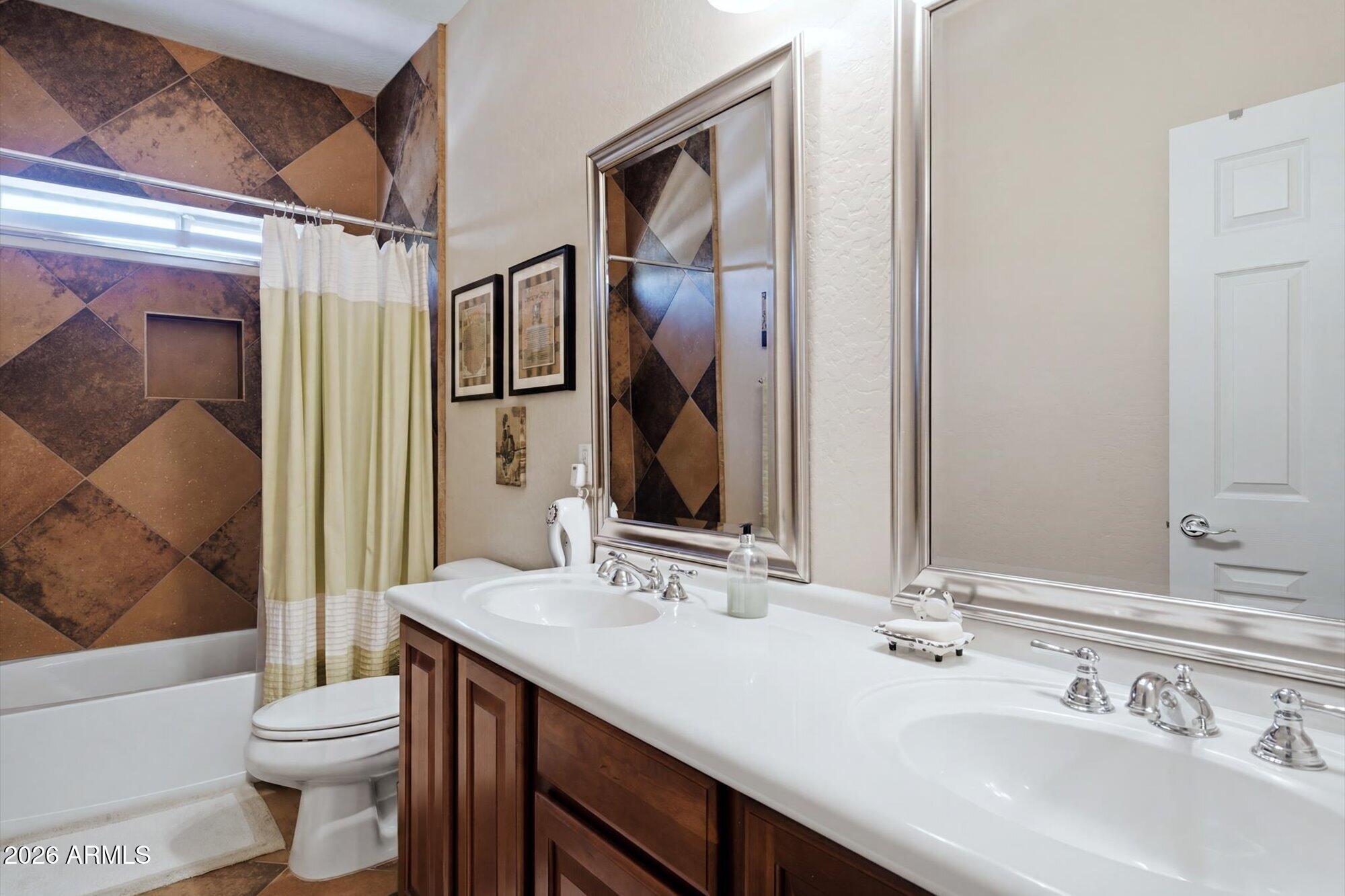 2310 West Red Range Way Phoenix, AZ 85085 - Photo 26 of 47 32-