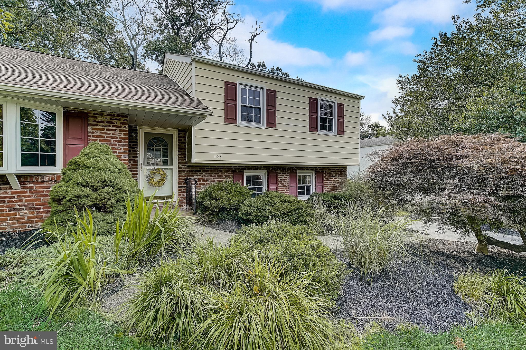 107 Bartholomew Road Berwyn, PA 19312 - Photo 4 of 45 Gallery Image 4