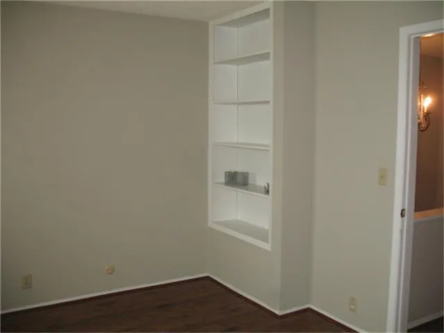 $1,700 | 215 Postoffice Street, Unit 802, Galveston, TX 77550